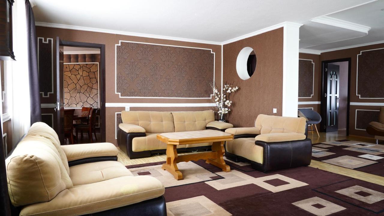 Apartment Shafi 8 Tbilissi Extérieur photo