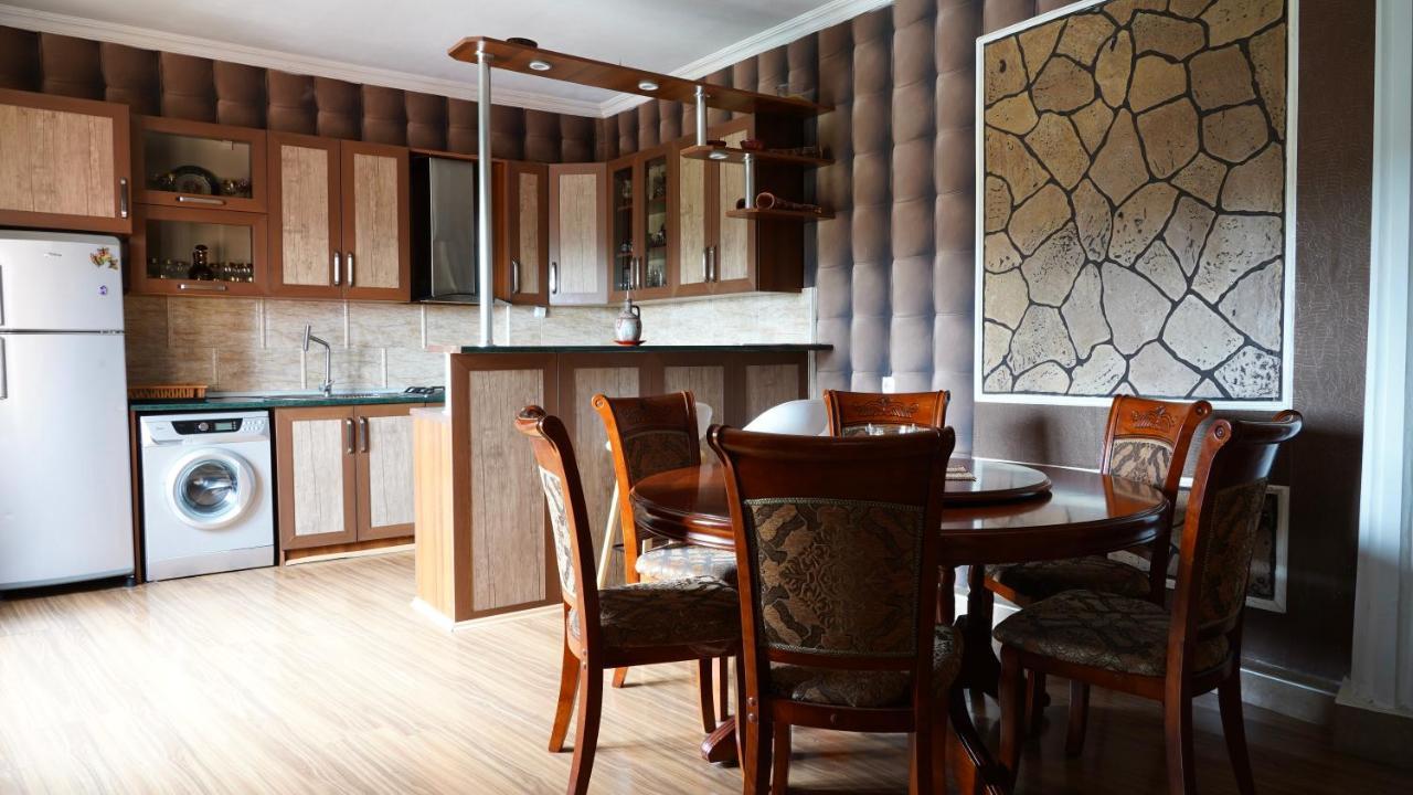 Apartment Shafi 8 Tbilissi Extérieur photo
